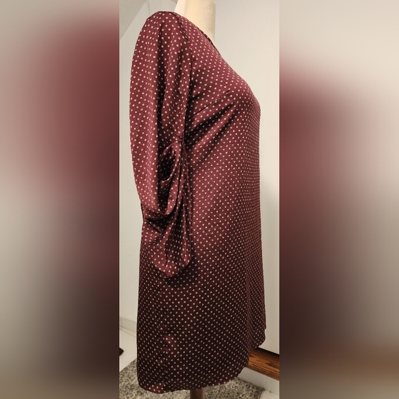 NWT VINCE CAMUTO Printed Dress, 14P - Picture 9 of 16